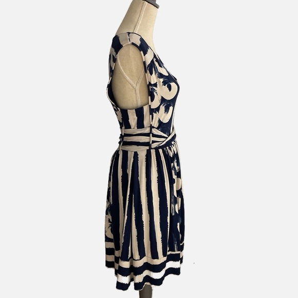 Anthropologie Maeve Sennebec Fit and Flare Dress Medium Navy Cream Print - Picture 11 of 12